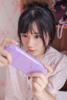 明星专题：郑俊英